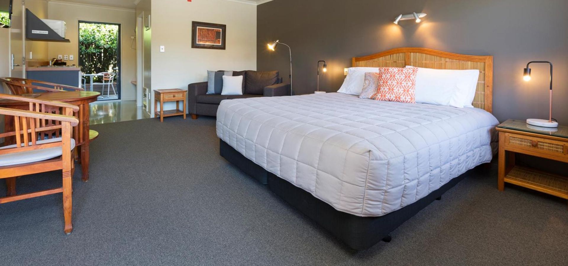 Papamoa Beach Motel Accommodation